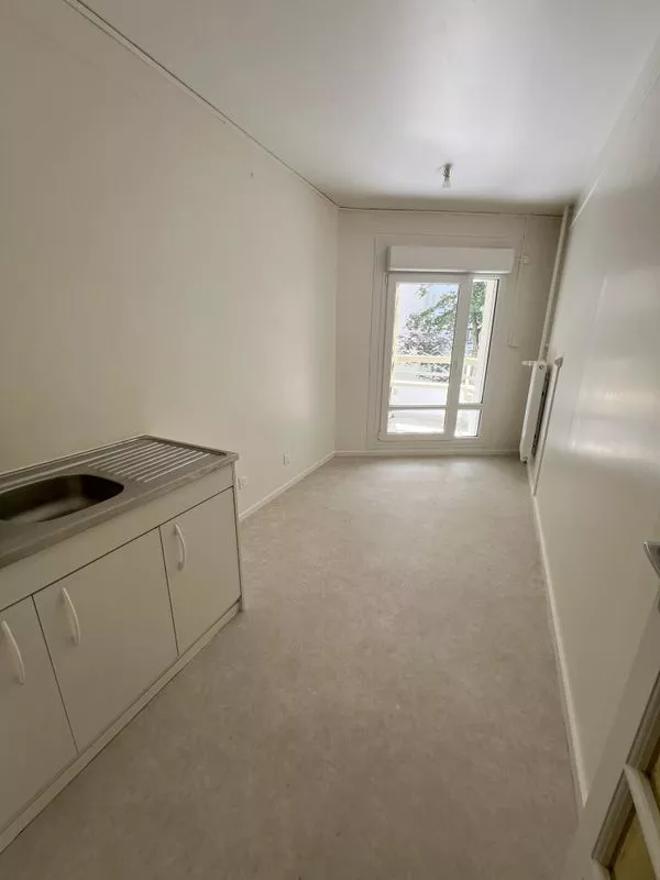  Achat appartement T4  80.00m²  à Reims  (51100)  - ER.10309 - Galerie 3 - Ouvrir l'image en pleine taille