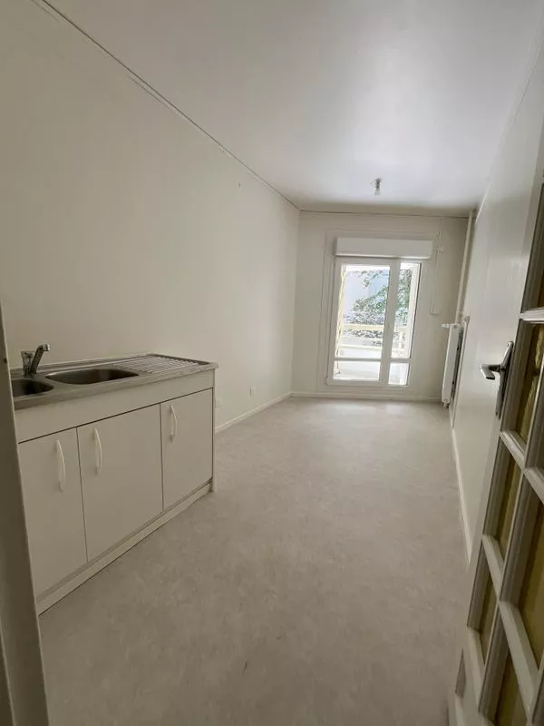  Achat appartement T4  80.00m²  à Reims  (51100)  - ER.10309 - Galerie 1 - Ouvrir l'image en pleine taille
