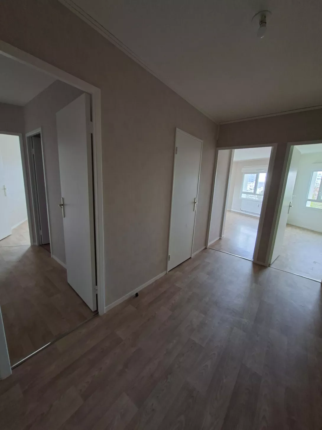 Achat appartement T5  98.53m²  à Reims  (51100)  - ER.10331 - Galerie 3 - Ouvrir l'image en pleine taille