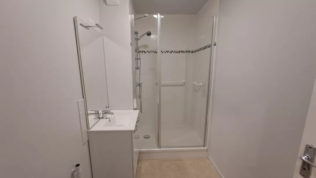  Location appartement T4  80.64m²  à Reims  (51100)  - ER.10336 - Galerie 4 - Ouvrir l'image en pleine taille