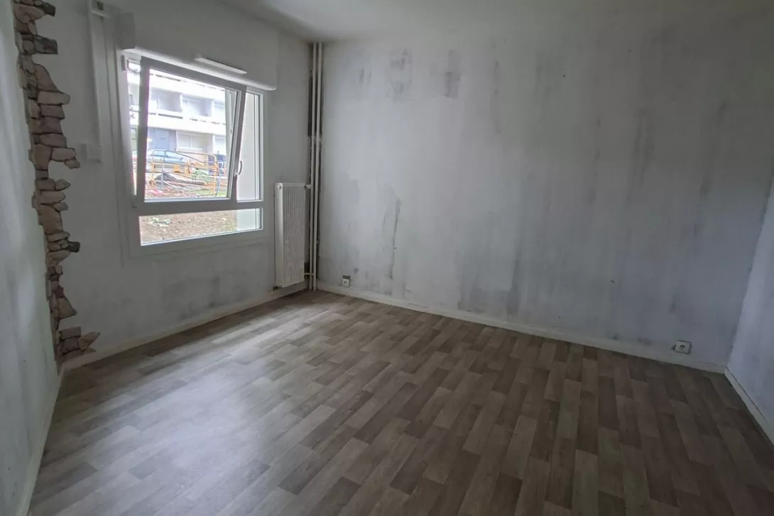  Achat appartement T4  80.00m²  à Reims  (51100)  - ER.10374 - Galerie 3 - Ouvrir l'image en pleine taille
