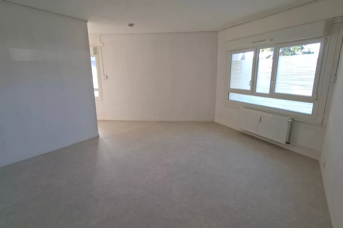  Achat appartement T2  54.00m²  à Reims  (51100)  - ER.10375 - Galerie 4 - Ouvrir l'image en pleine taille