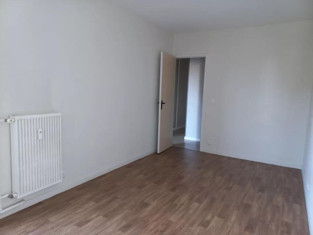  Achat appartement T4  85.94m²  à Reims  (51100)  - ER.10949 - Galerie 4 - Ouvrir l'image en pleine taille