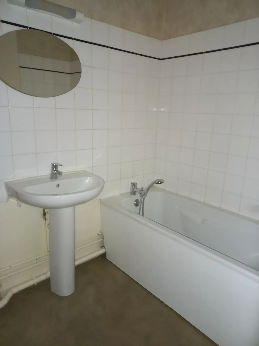  Achat appartement T4  85.94m²  à Reims  (51100)  - ER.10949 - Galerie 6 - Ouvrir l'image en pleine taille