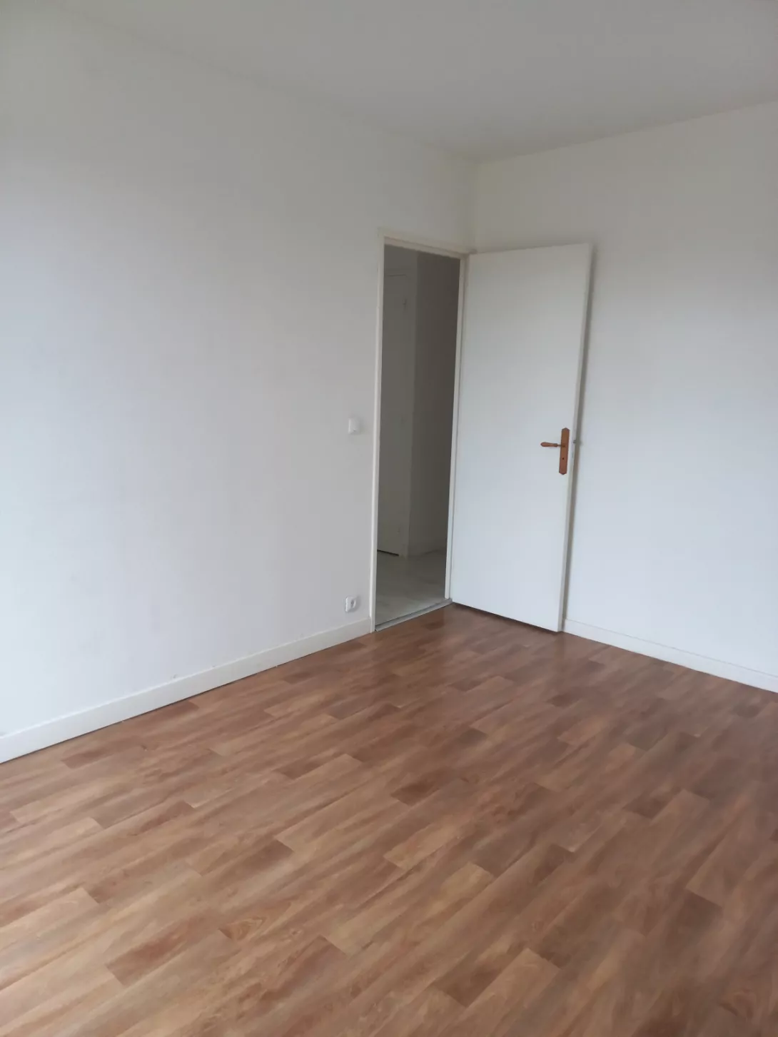  Achat appartement T5  101.40m²  à Reims  (51100)  - ER.10960 - Galerie 3 - Ouvrir l'image en pleine taille