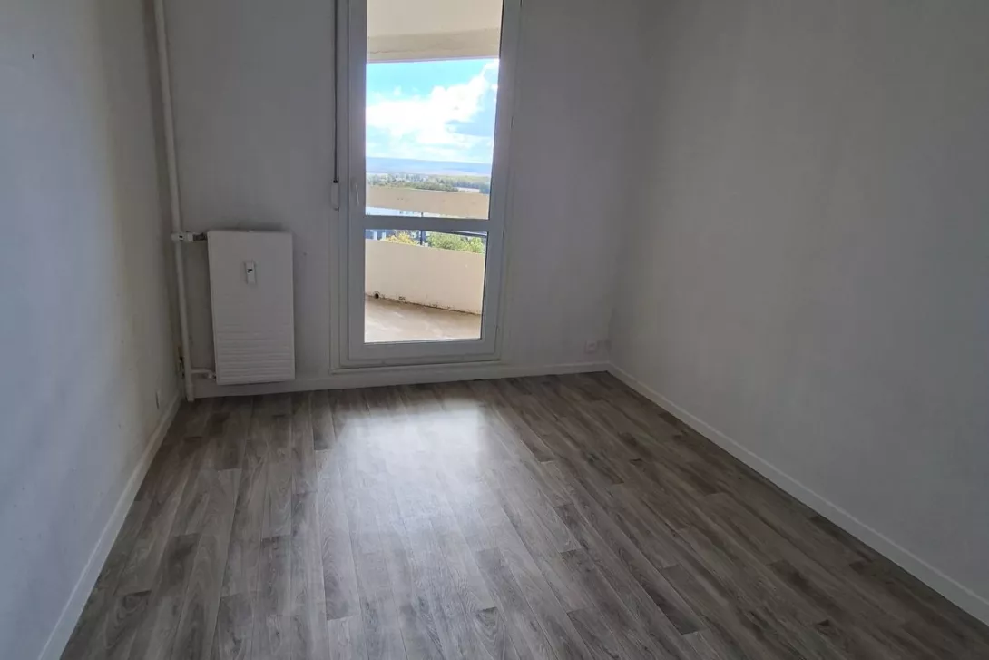  Achat appartement T5  91.00m²  à Reims  (51100)  - ER.11079 - Galerie 4 - Ouvrir l'image en pleine taille