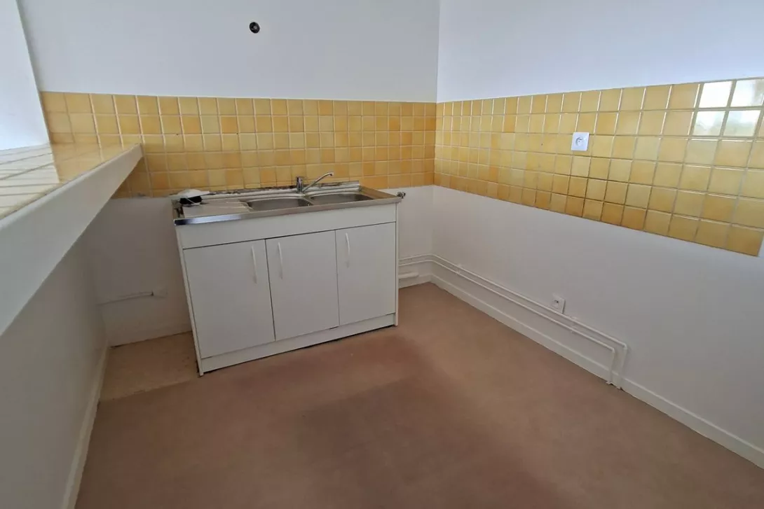  Achat appartement T5  91.00m²  à Reims  (51100)  - ER.11079 - Galerie 7 - Ouvrir l'image en pleine taille