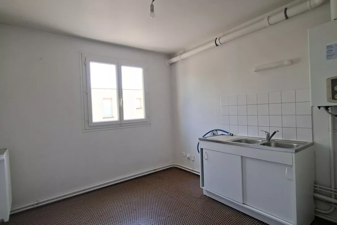  Achat appartement T2  48.00m²  à Reims  (51100)  - ER.11781 - Galerie 4 - Ouvrir l'image en pleine taille