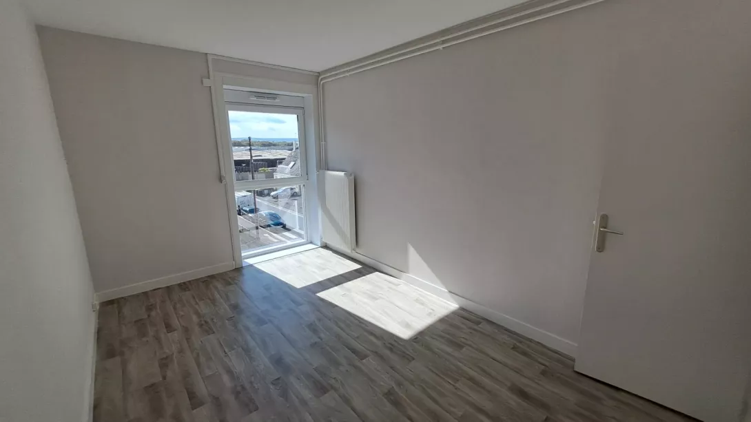  Location appartement T3  62.00m²  à Reims  (51100)  - ER.11909 - Galerie 9 - Ouvrir l'image en pleine taille