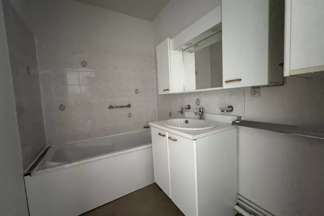  Achat appartement T3  64.00m²  à Reims  (51100)  - ER.12180 - Galerie 7 - Ouvrir l'image en pleine taille