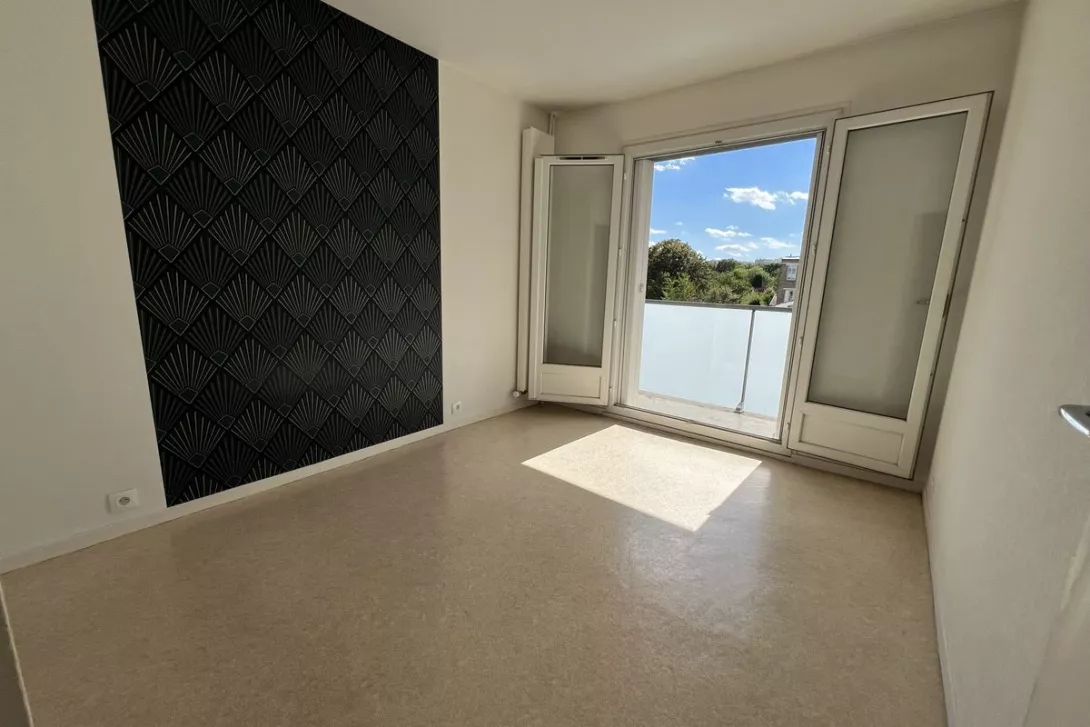  Achat appartement T5  89.00m²  à Reims  (51100)  - ER.12186 - Galerie 3 - Ouvrir l'image en pleine taille