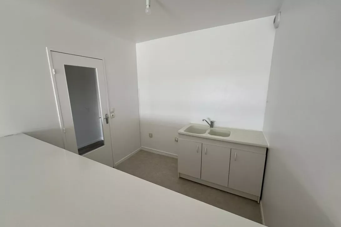  Achat appartement T2  47.00m²  à Reims  (51100)  - ER.12191 - Galerie 3 - Ouvrir l'image en pleine taille