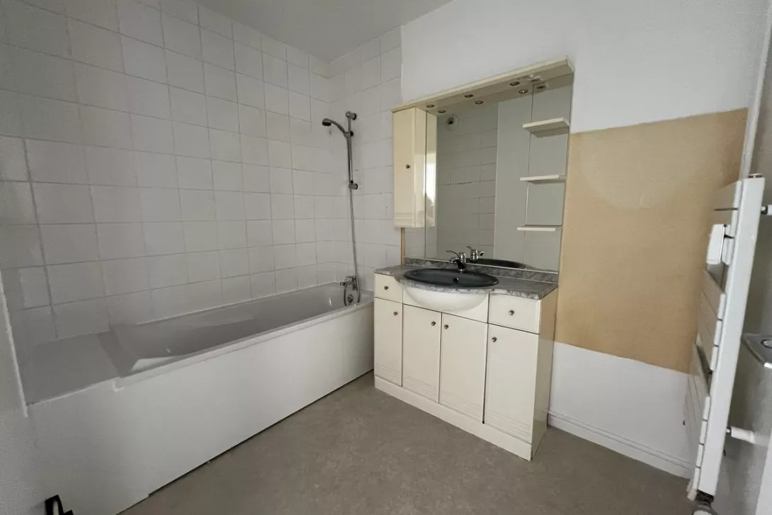  Achat appartement T2  47.00m²  à Reims  (51100)  - ER.12191 - Galerie 4 - Ouvrir l'image en pleine taille