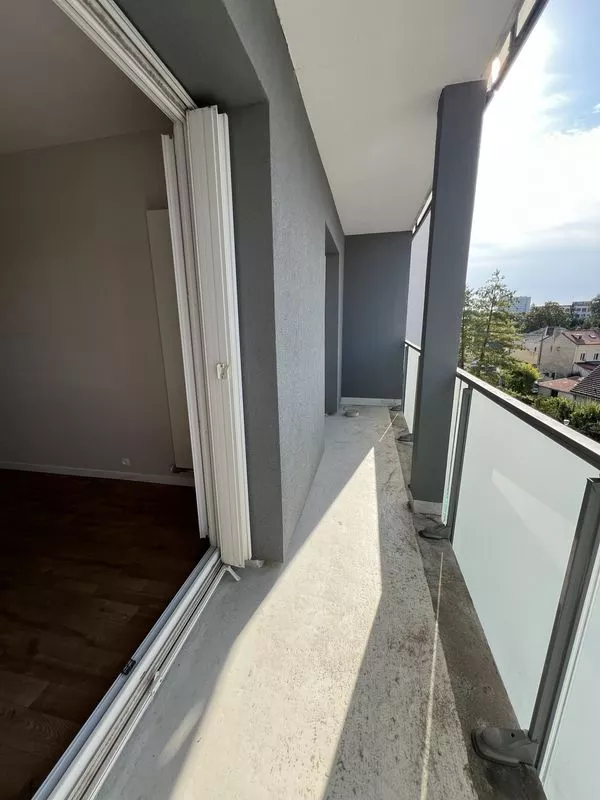  Achat appartement T2  47.00m²  à Reims  (51100)  - ER.12198 - Galerie 6 - Ouvrir l'image en pleine taille