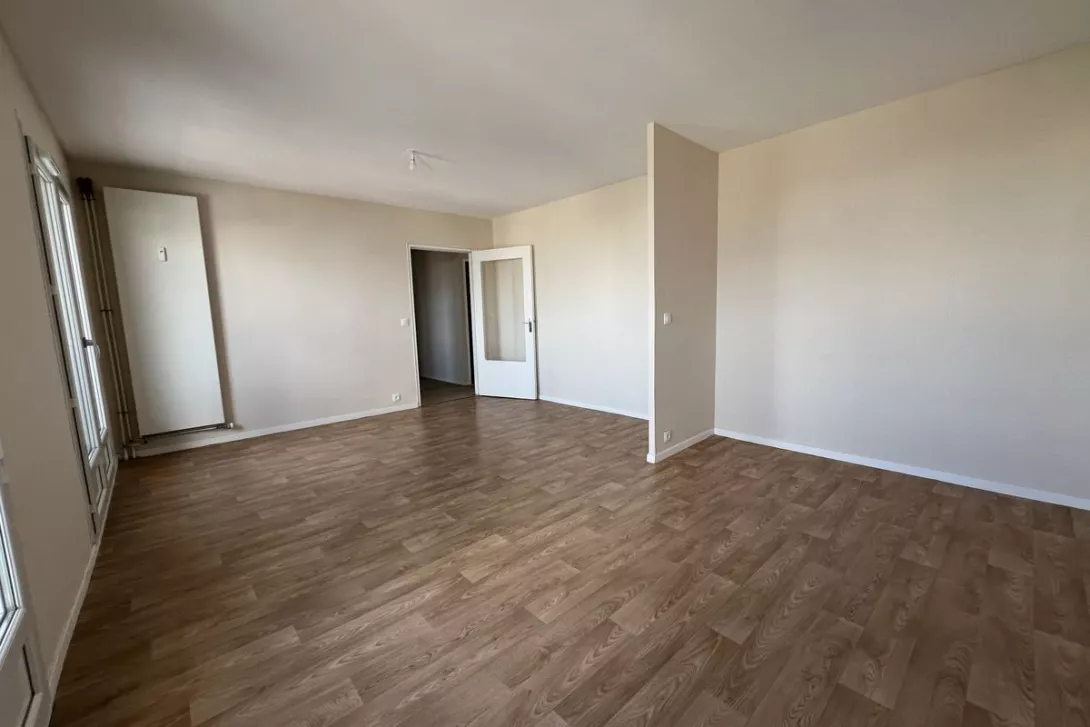  Achat appartement T5  90.00m²  à Reims  (51100)  - ER.12207 - Galerie 2 - Ouvrir l'image en pleine taille