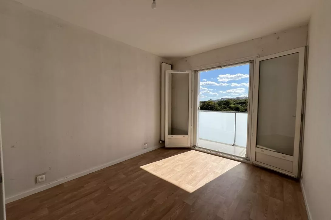  Achat appartement T5  90.00m²  à Reims  (51100)  - ER.12207 - Galerie 4 - Ouvrir l'image en pleine taille