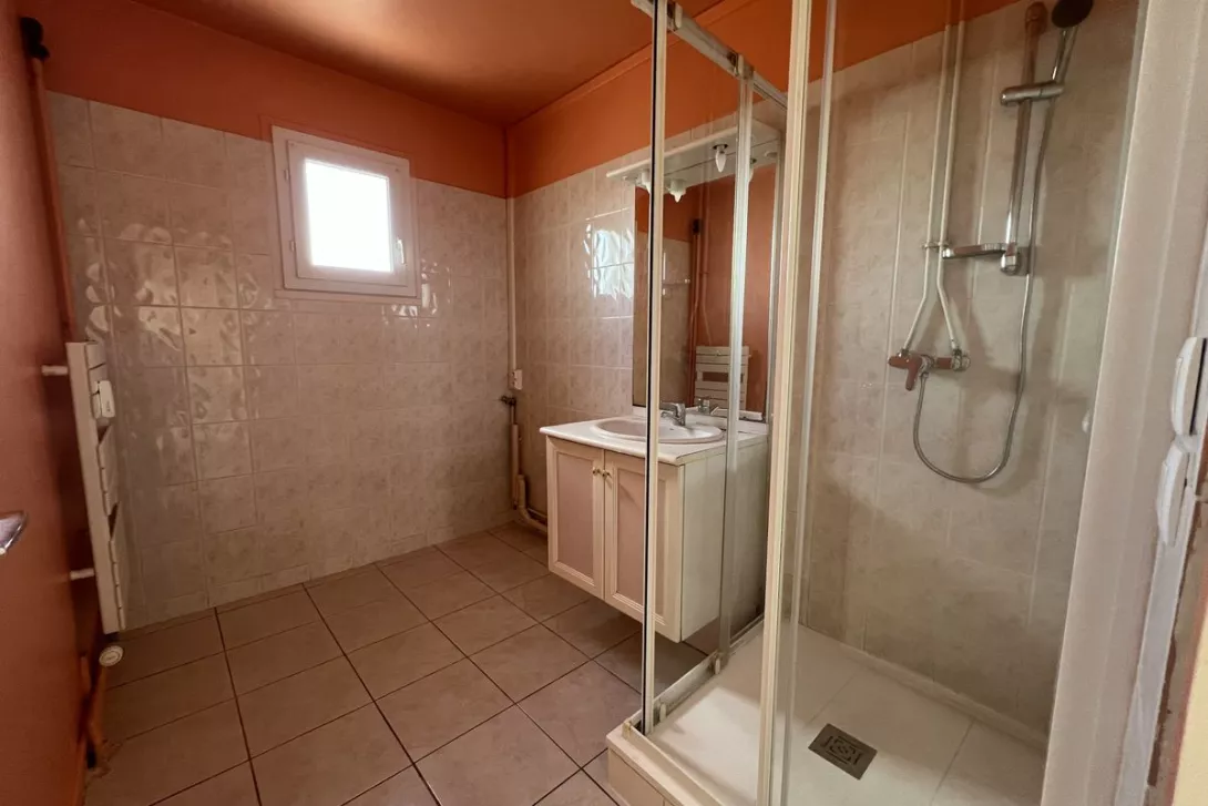 Achat appartement T5  90.00m²  à Reims  (51100)  - ER.12207 - Galerie 6 - Ouvrir l'image en pleine taille