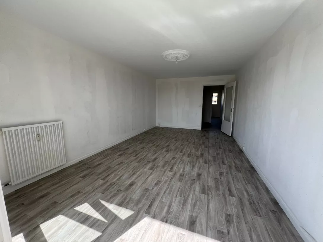  Achat appartement T3  75.26m²  à Reims  (51100)  - ER.12231 - Galerie 1 - Ouvrir l'image en pleine taille