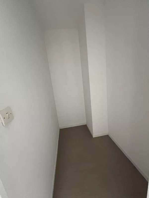  Achat appartement T4  78.00m²  à Reims  (51100)  - ER.12498 - Galerie 5 - Ouvrir l'image en pleine taille