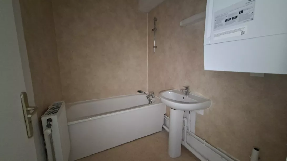  Location appartement T3  71.44m²  à Reims  (51100)  - ER.12602 - Galerie 8 - Ouvrir l'image en pleine taille