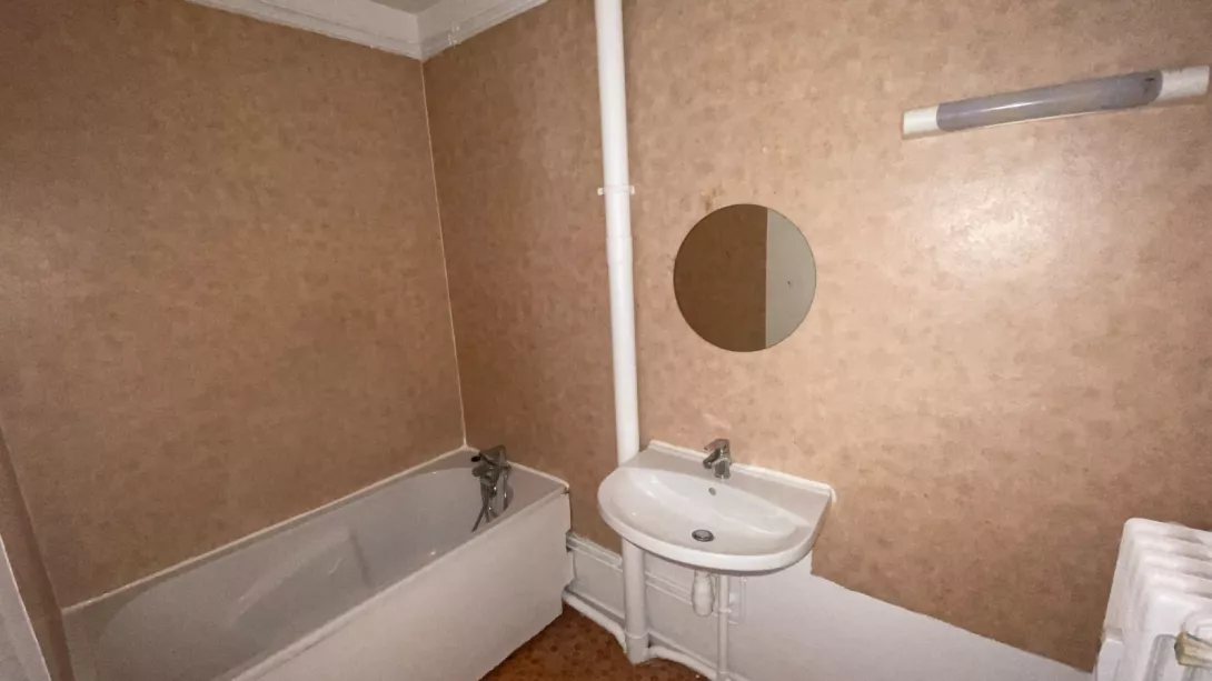  Location appartement T5  95.97m²  à Reims  (51100)  - ER.13737 - Galerie 1 - Ouvrir l'image en pleine taille
