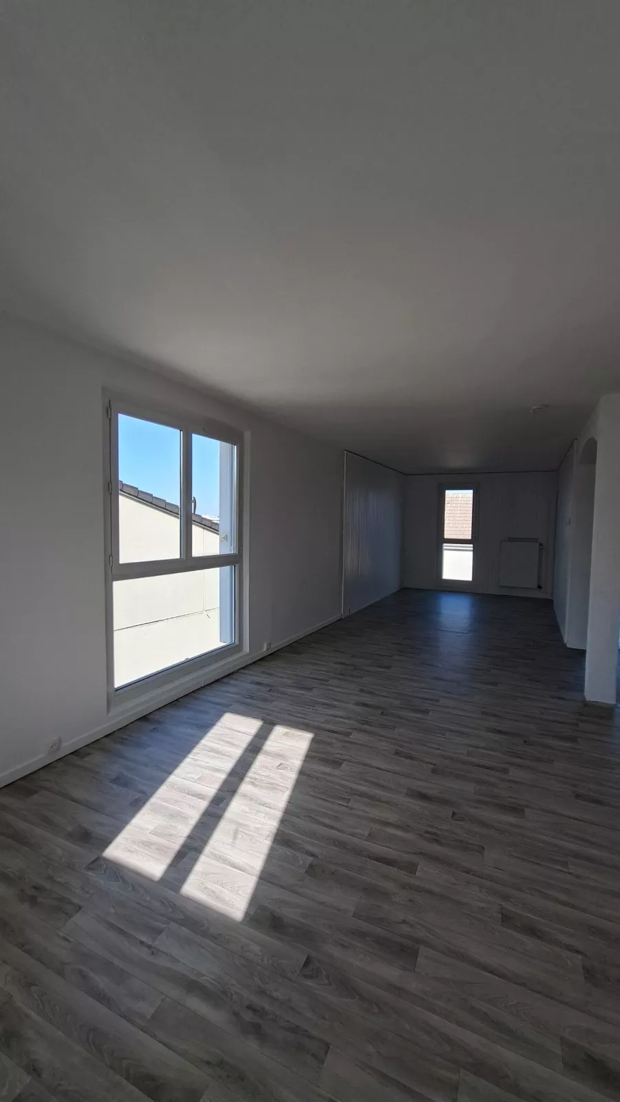  Location appartement T5  105.86m²  à Tinqueux  (51430)  - ER.13953 - Galerie 2 - Ouvrir l'image en pleine taille