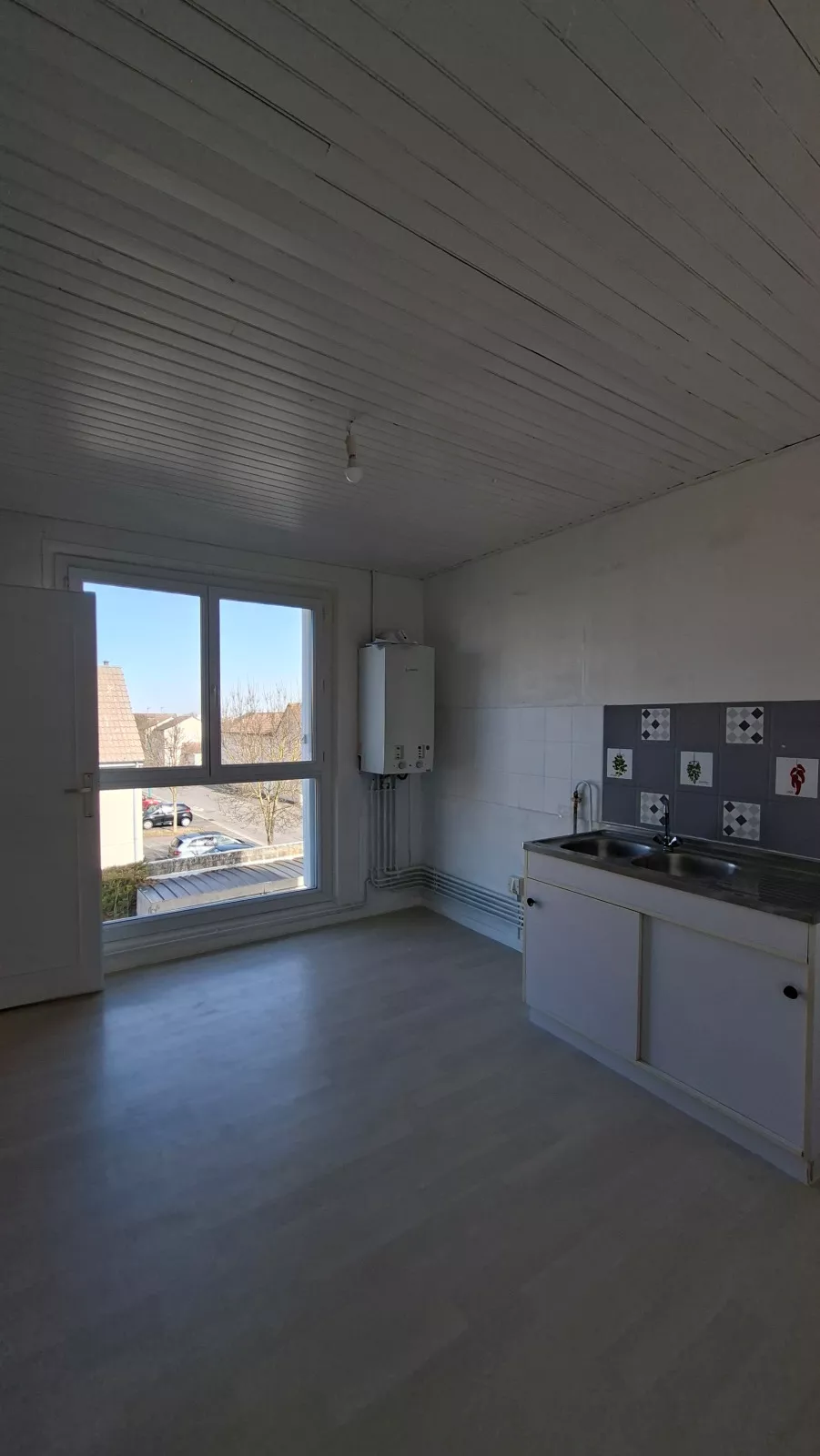  Location appartement T5  105.86m²  à Tinqueux  (51430)  - ER.13953 - Galerie 3 - Ouvrir l'image en pleine taille