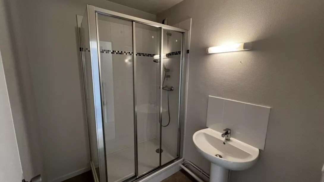  Location appartement T4  82.81m²  à Reims  (51100)  - déjà  loué   - ER.14528 - Galerie 6 - Ouvrir l'image en pleine taille