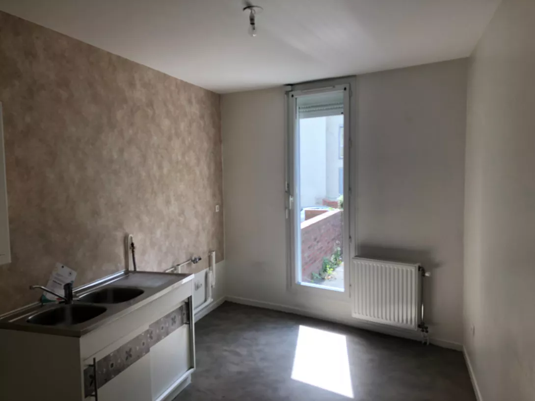  Location appartement T4  91.29m²  à Reims  (51100)  - ER.14626 - Galerie 4 - Ouvrir l'image en pleine taille