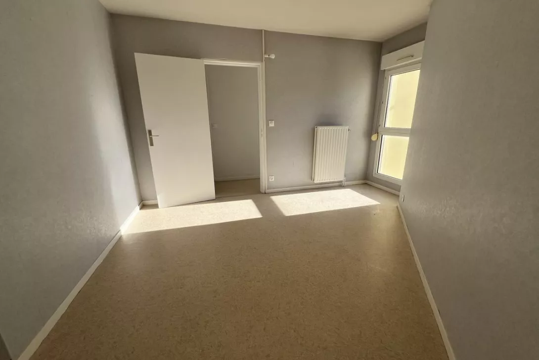 Achat appartement T6  125.00m²  à Reims  (51100)  - ER.15220 - Galerie 5 - Ouvrir l'image en pleine taille