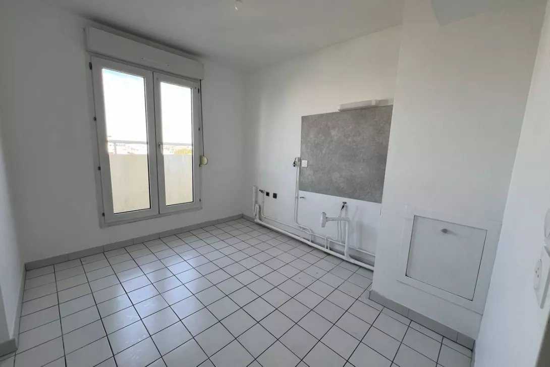 Achat appartement T6  125.00m²  à Reims  (51100)  - ER.15220 - Galerie 7 - Ouvrir l'image en pleine taille