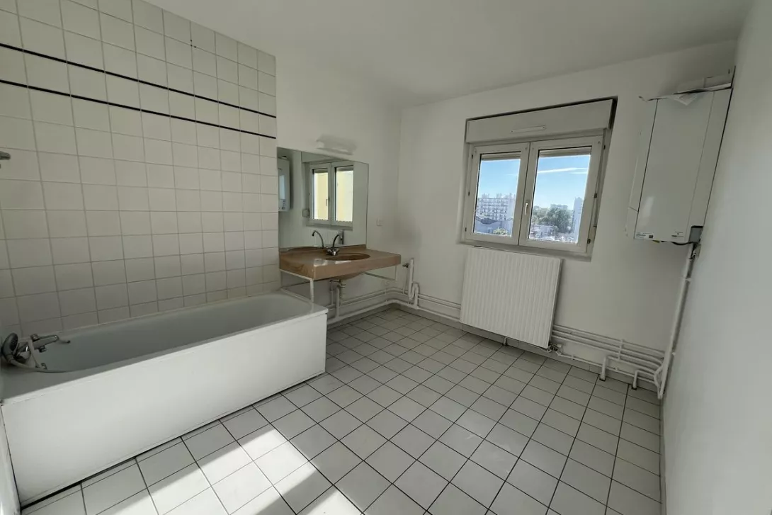  Achat appartement T6  125.00m²  à Reims  (51100)  - ER.15220 - Galerie 8 - Ouvrir l'image en pleine taille