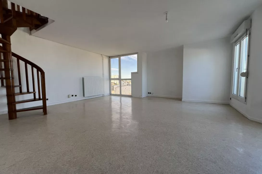  Achat appartement T6  125.00m²  à Reims  (51100)  - ER.15220 - Galerie 1 - Ouvrir l'image en pleine taille