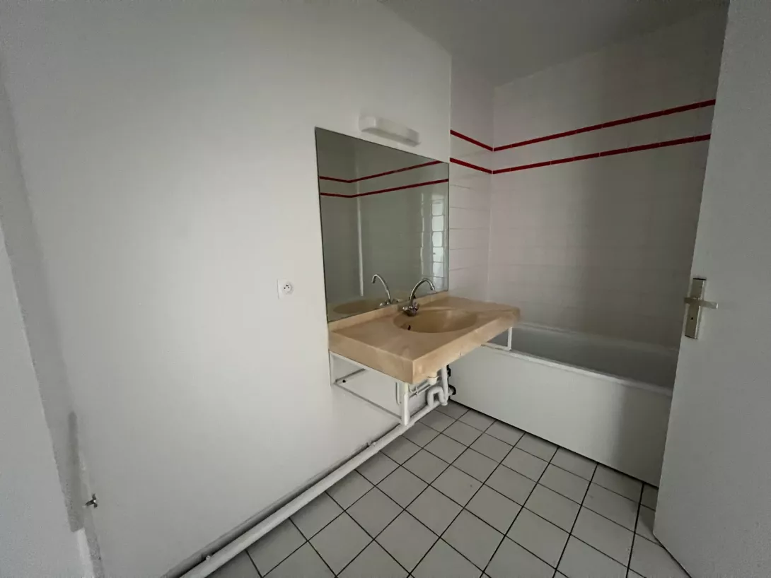  Achat appartement T5  103.00m²  à Reims  (51100)  - ER.15234 - Galerie 7 - Ouvrir l'image en pleine taille