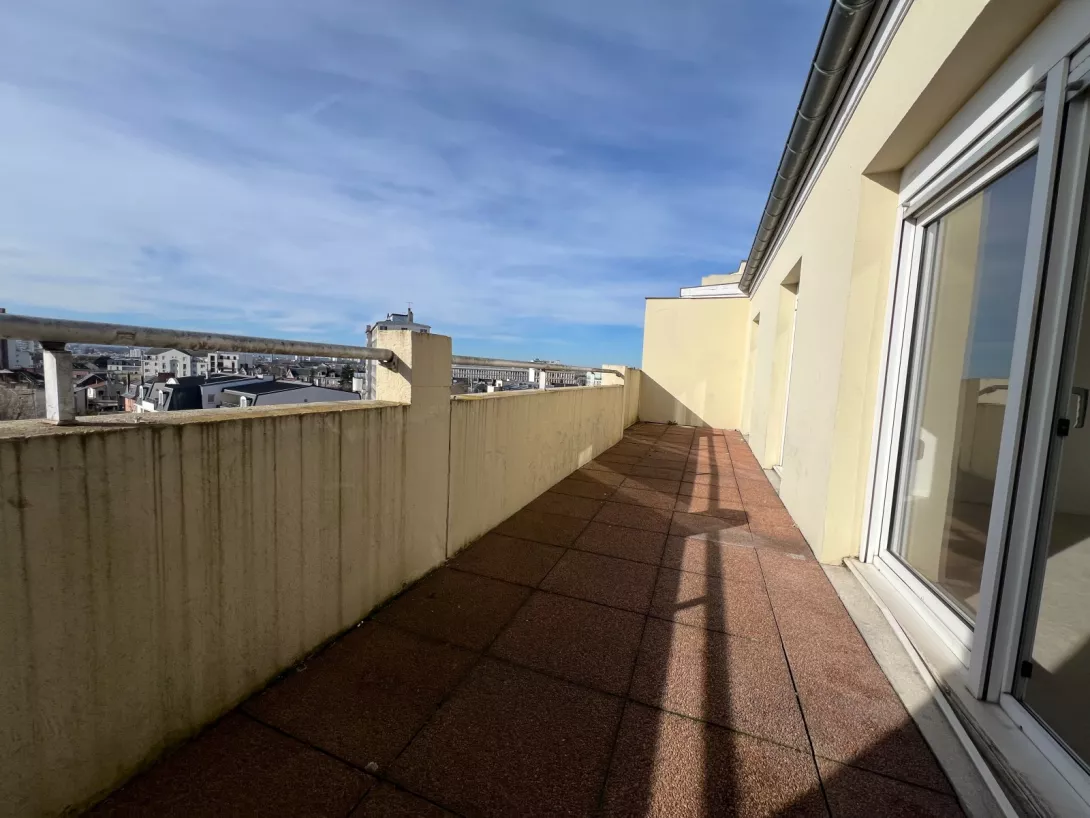  Achat appartement T5  96.00m²  à Reims  (51100)  - ER.15238 - Galerie 2 - Ouvrir l'image en pleine taille