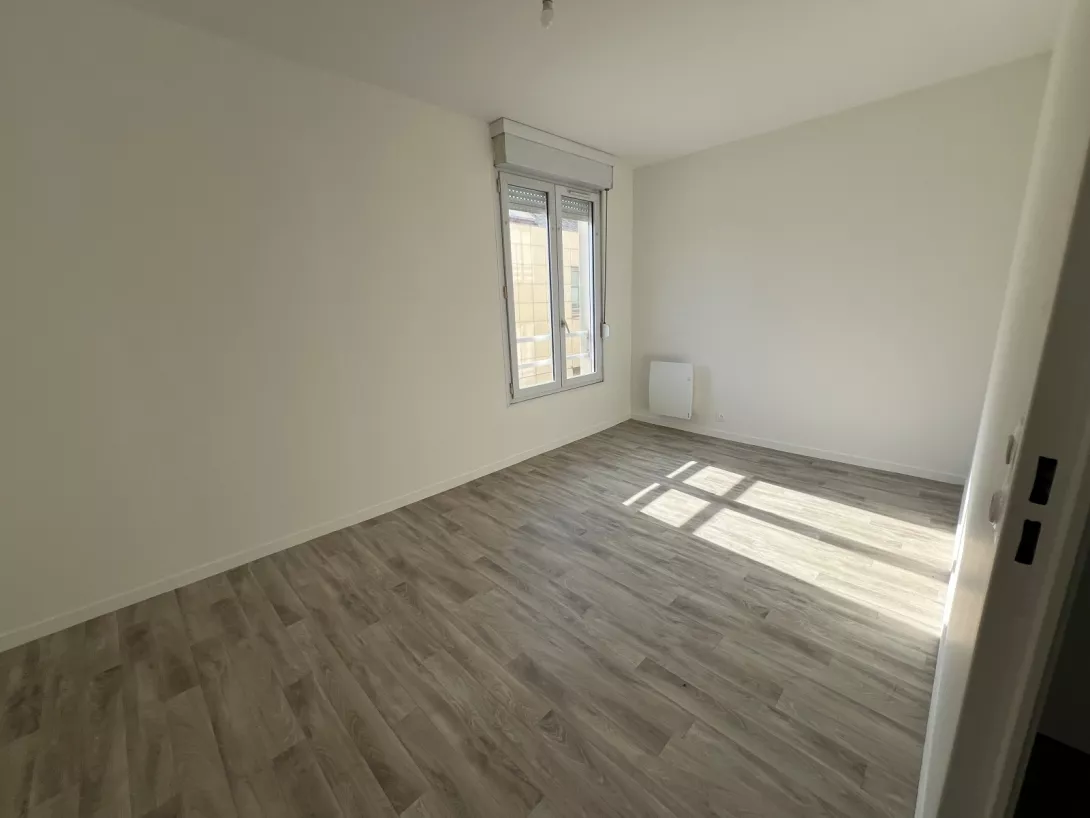  Achat appartement T3  78.00m²  à Reims  (51100)  - ER.15482 - Galerie 4 - Ouvrir l'image en pleine taille