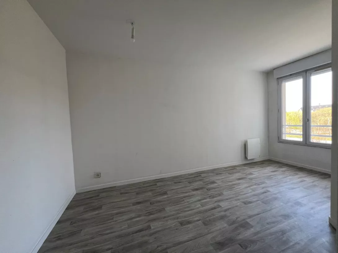 Achat appartement T3  70.00m²  à Reims  (51100)  - ER.15494 - Galerie 4 - Ouvrir l'image en pleine taille