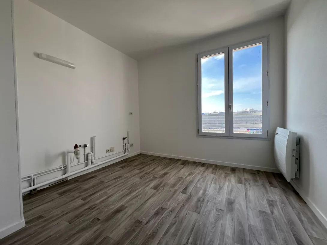  Achat appartement T4  74.00m²  à Reims  (51100)  - ER.15510 - Galerie 3 - Ouvrir l'image en pleine taille