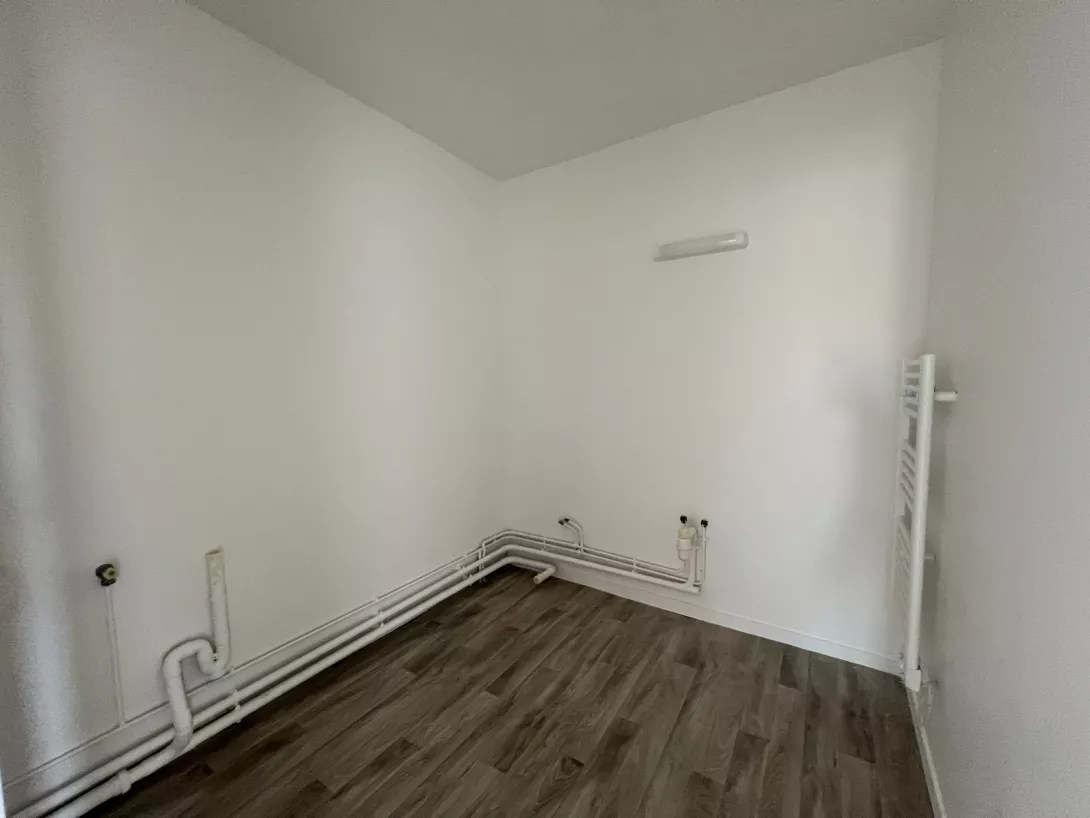  Achat appartement T4  74.00m²  à Reims  (51100)  - ER.15510 - Galerie 6 - Ouvrir l'image en pleine taille