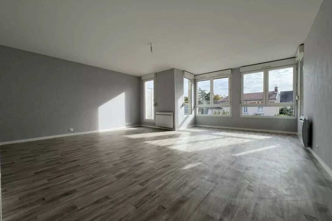  Achat appartement T5  102.00m²  à Cormontreuil  (51350)  - ER.15610 - Galerie 1 - Ouvrir l'image en pleine taille