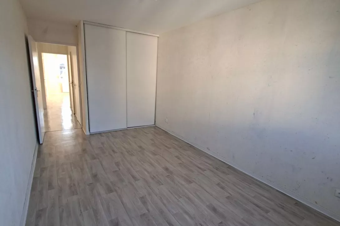 Achat appartement T4  80.00m²  à Reims  (51100)  - ER.16324 - Galerie 2 - Ouvrir l'image en pleine taille