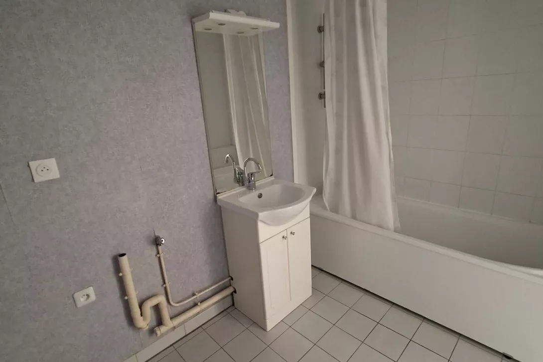  Achat appartement T4  80.00m²  à Reims  (51100)  - ER.16324 - Galerie 7 - Ouvrir l'image en pleine taille