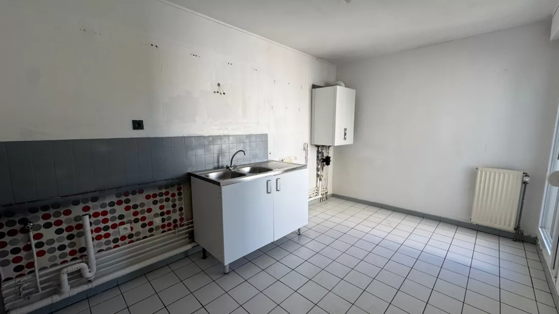  Achat appartement T5  113.00m²  à Reims  (51100)  - ER.16535 - Galerie 8 - Ouvrir l'image en pleine taille