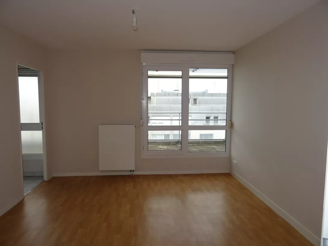  Location appartement T7  169.00m²  à Reims  (51100)  - ER.16657 - Galerie 2 - Ouvrir l'image en pleine taille
