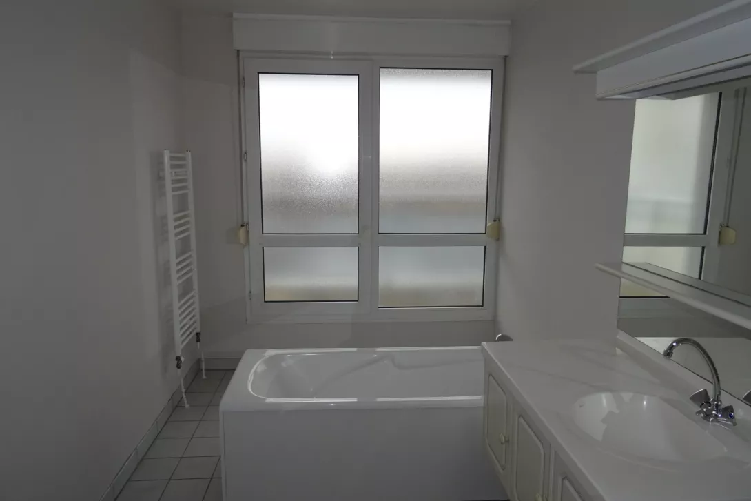  Location appartement T7  169.00m²  à Reims  (51100)  - ER.16657 - Galerie 6 - Ouvrir l'image en pleine taille