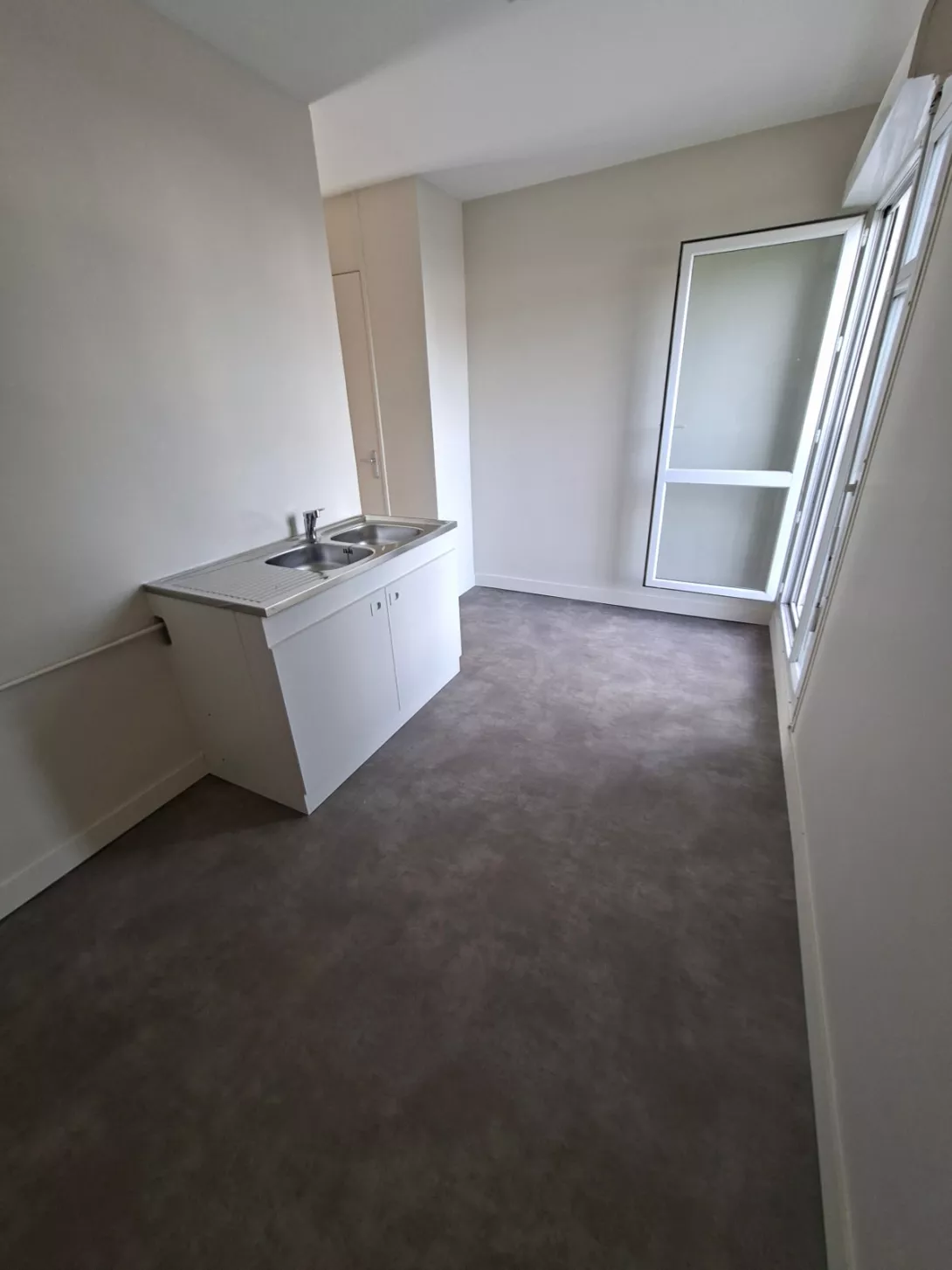  Achat appartement T4  68.00m²  à Reims  (51100)  - ER.16724 - Galerie 3 - Ouvrir l'image en pleine taille
