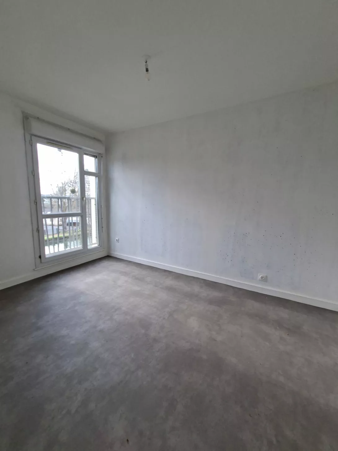  Achat appartement T4  68.00m²  à Reims  (51100)  - ER.16724 - Galerie 4 - Ouvrir l'image en pleine taille