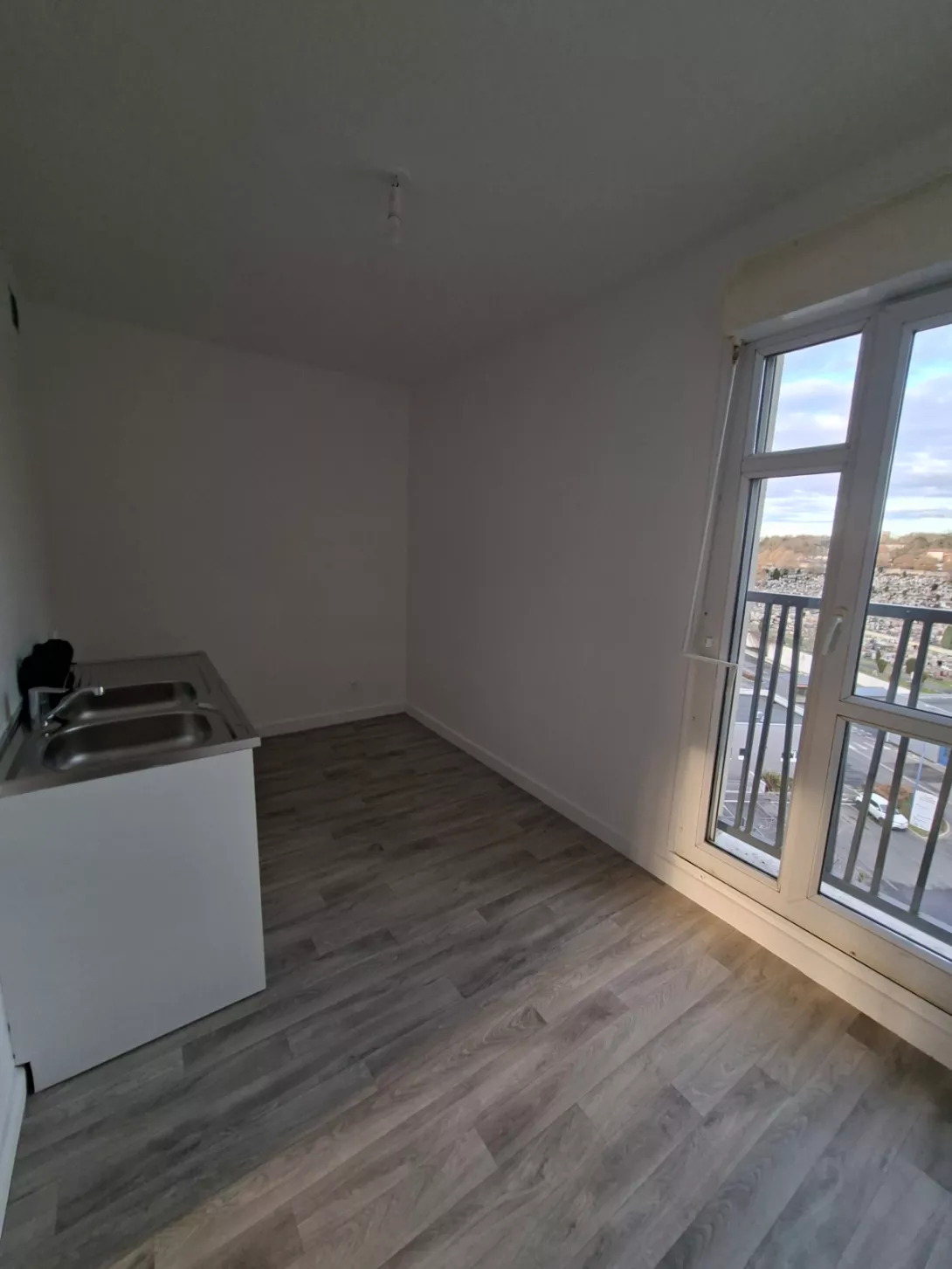  Achat appartement T3  58.00m²  à Reims  (51100)  - ER.16811 - Galerie 2 - Ouvrir l'image en pleine taille