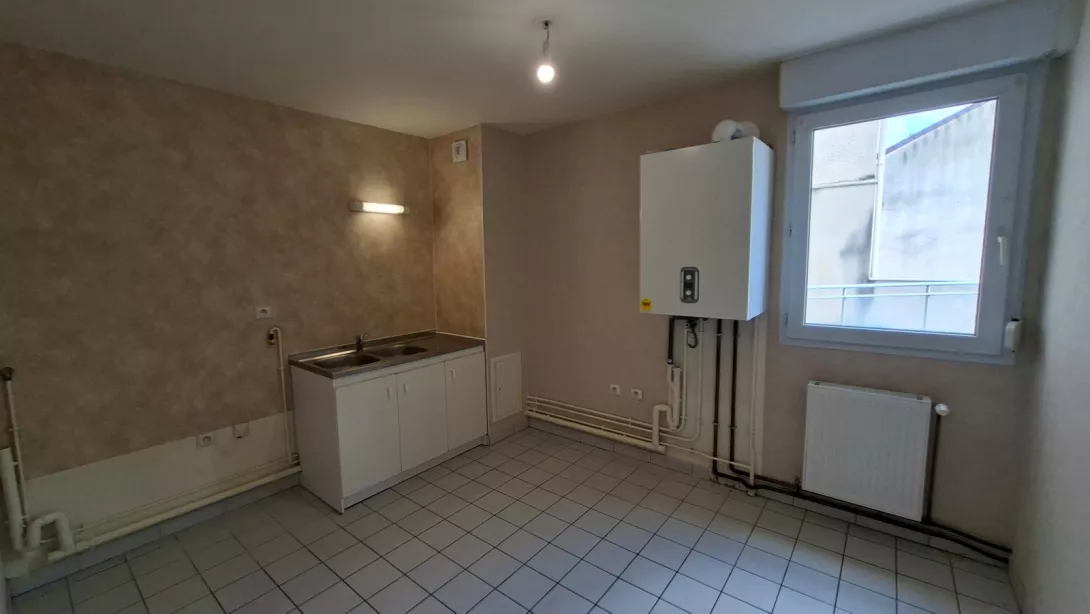  Location appartement T4  89.00m²  à Reims  (51100)  - ER.16966 - Galerie 3 - Ouvrir l'image en pleine taille