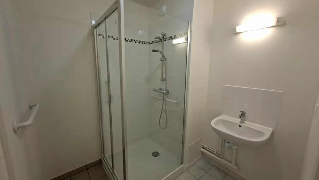  Location appartement T4  89.00m²  à Reims  (51100)  - ER.16966 - Galerie 6 - Ouvrir l'image en pleine taille